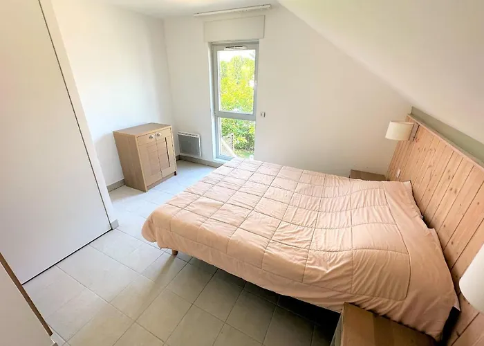 Quiet Bright In アパート ポミシェ